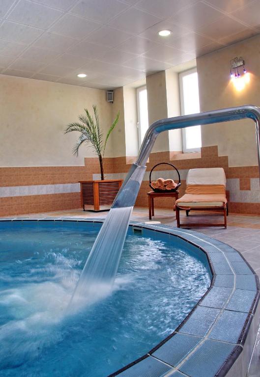 Hotel Prezident Palić Zewnętrze zdjęcie