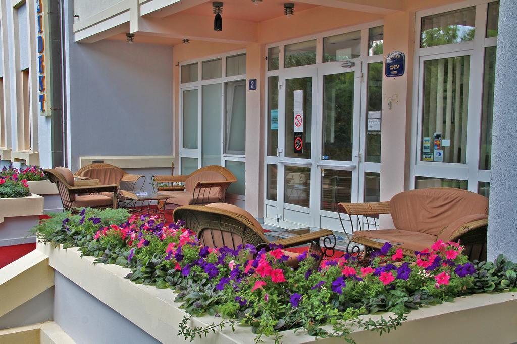 Hotel Prezident Palić Zewnętrze zdjęcie