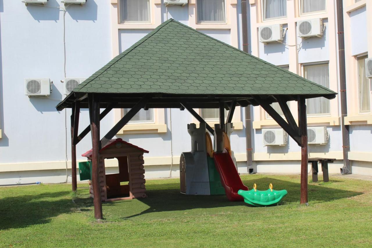 Hotel Prezident Palić Zewnętrze zdjęcie